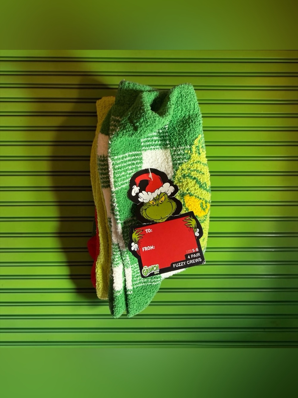 💚THE GRINCH💚4-Pair Fuzzy Crew Socks/NIP